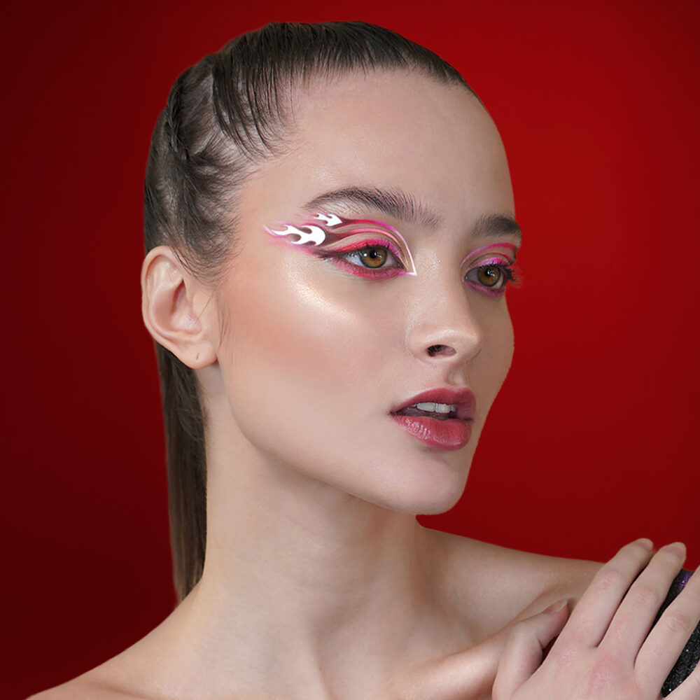 CURSO INTENSIVO EN MAQUILLAJE PROFESIONAL  SOCIAL EXPERTO | 60 h